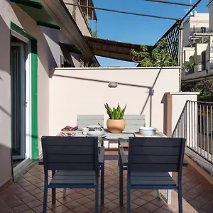 https://urbana-rooftop.it-romehotels.com