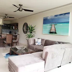https://well-located-2-br-in-miranda-brand-new-building-by.quintano-roohotels.com